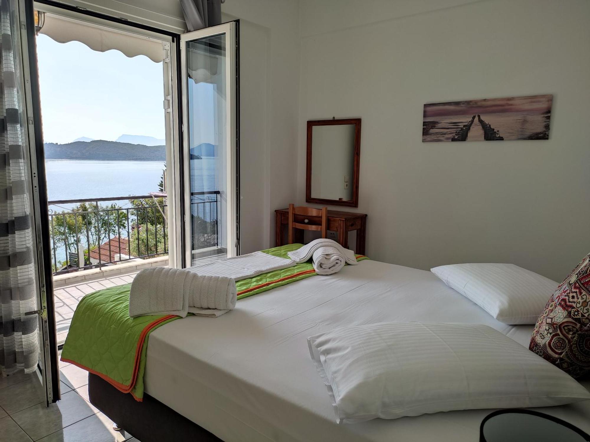 Korakias Seaview Yénion Exterior foto