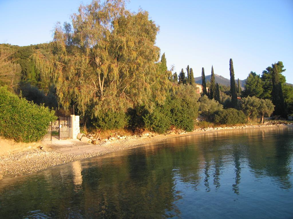 Korakias Seaview Yénion Exterior foto