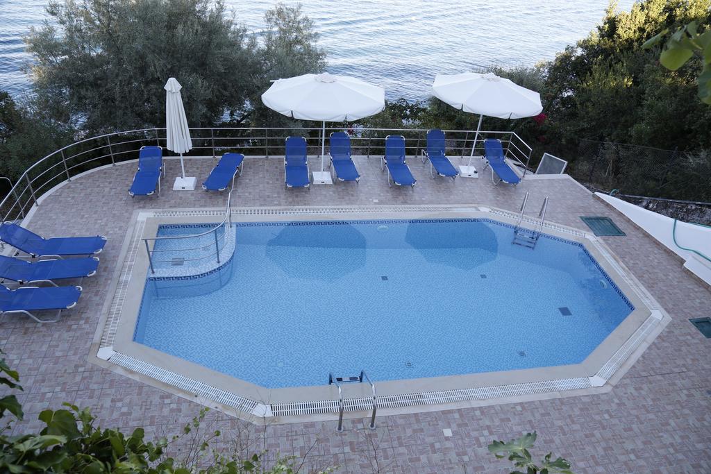 Korakias Seaview Yénion Quarto foto
